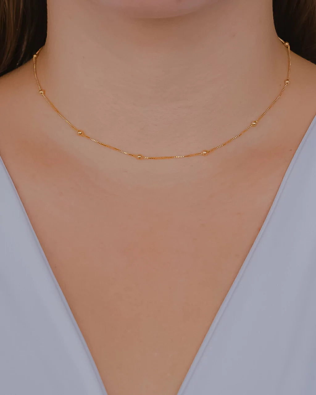 Colar Choker com Bolinhas Lisa no Dourado