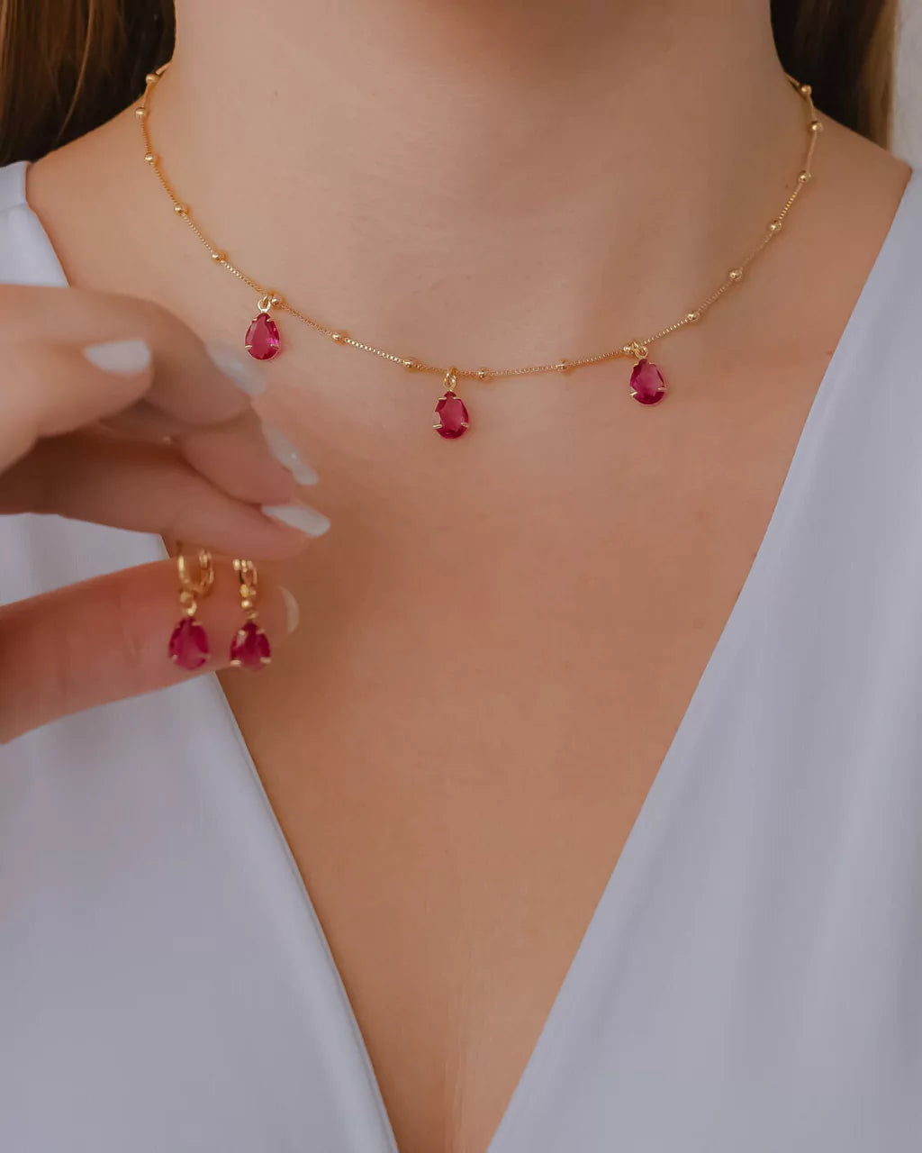 Conjunto Brinco e Colar Gota de Cristal Rosa no Dourado